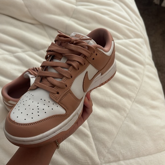 Nike Dunks - Picture 3 of 4